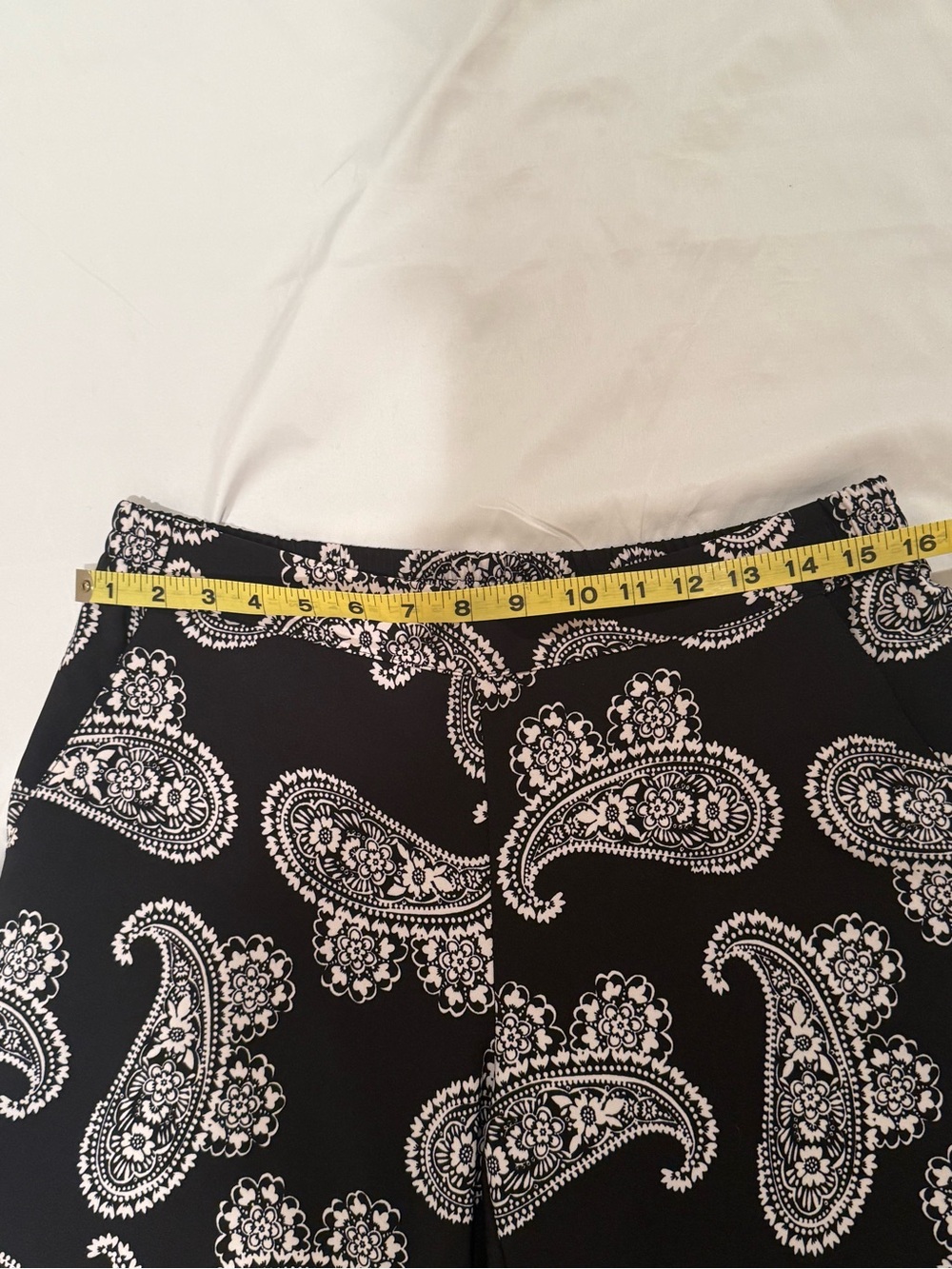 New York & Company Paisley Wide-Leg Palazzo Pants - Size Small - Picture 8 of 14